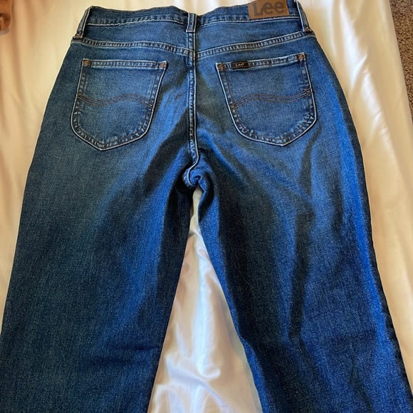 Jeans - Picture 2 of 9